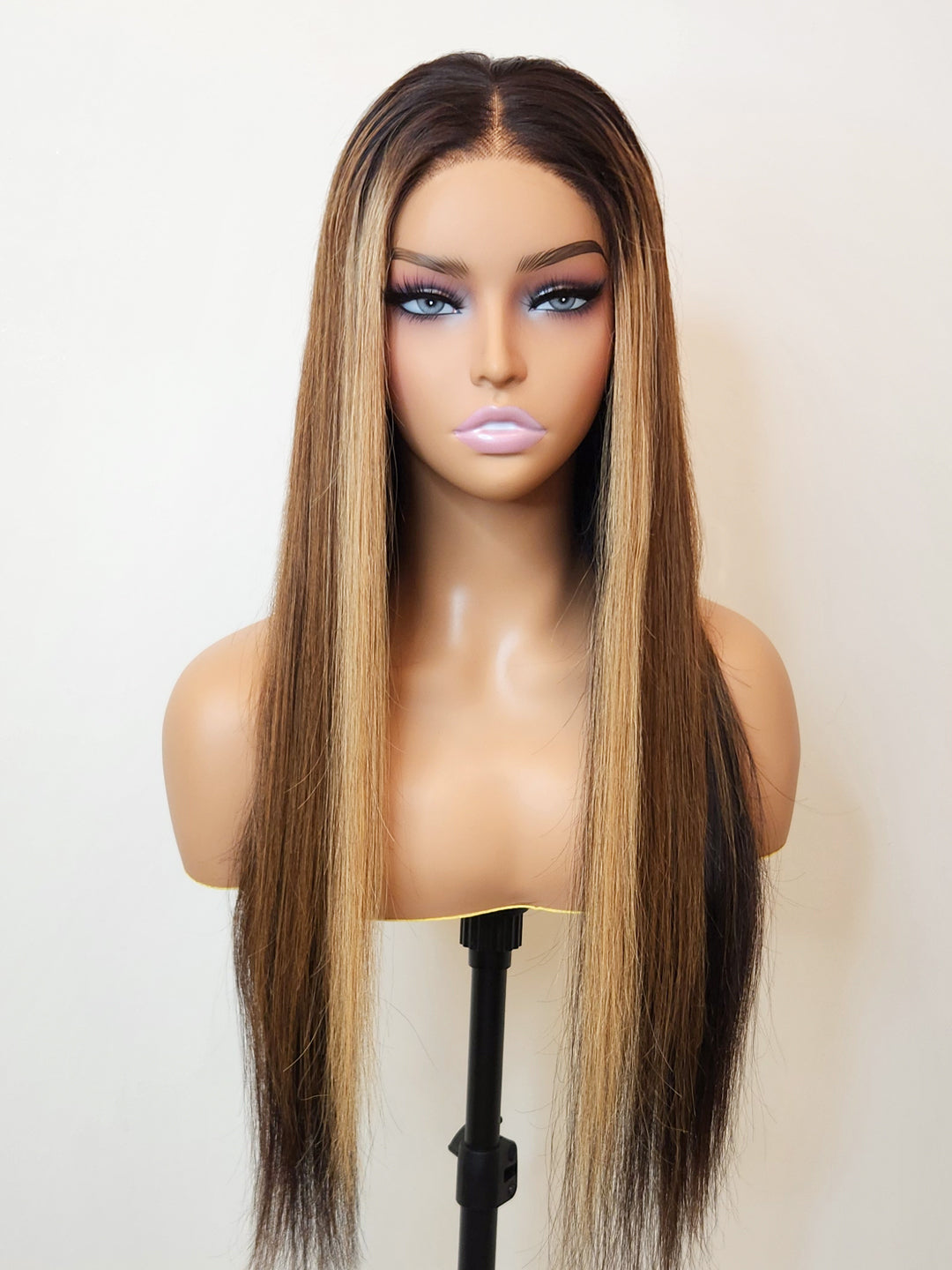 Sun-Kissed Silky Straight Glueless Wig Small Knots 5x5 Swiss HD Pre-Cut Lace