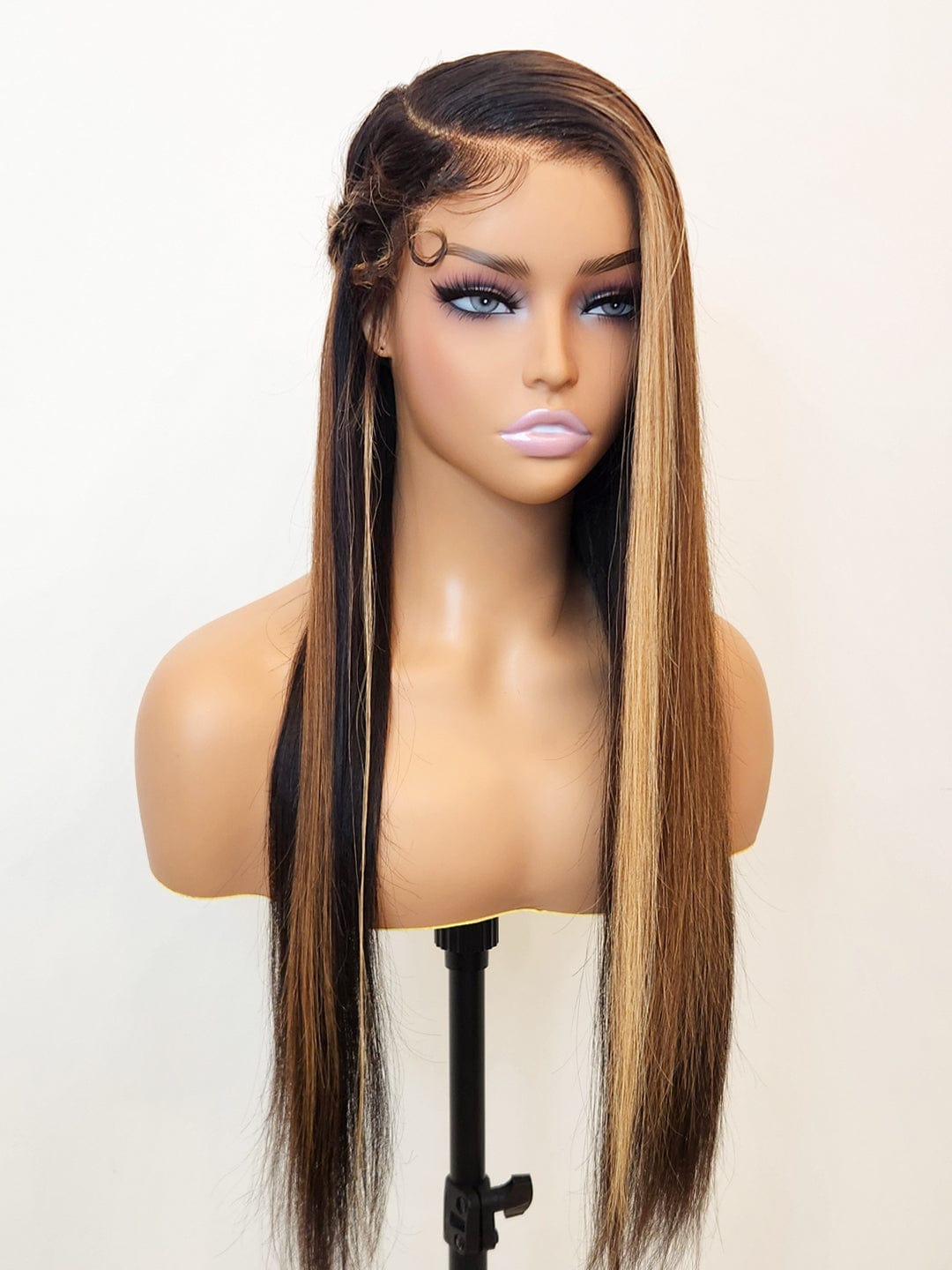 Brooklyn Hair Silky Straight Glueless Wig Invisible Small Knots 5x5 Swiss HD Pre-Cut Lace 180% Density 24-26" / Sun-Kissed